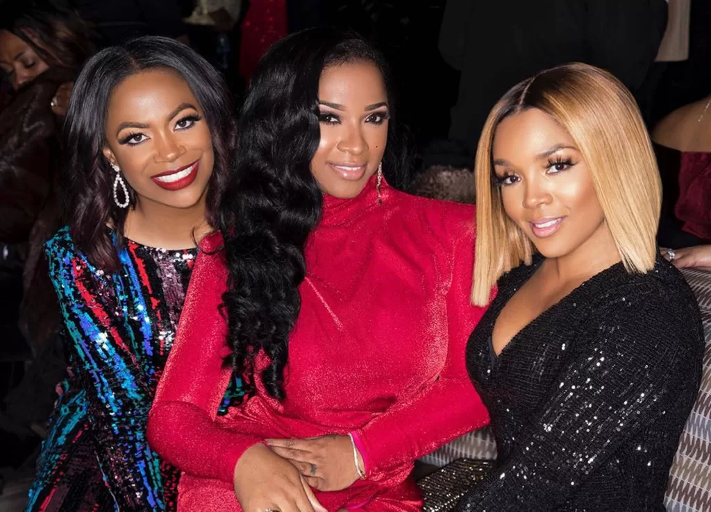 Toya Wright Is An ‘Entire Day’s Meal’ In Epic Dress While Posing In Sweet ...