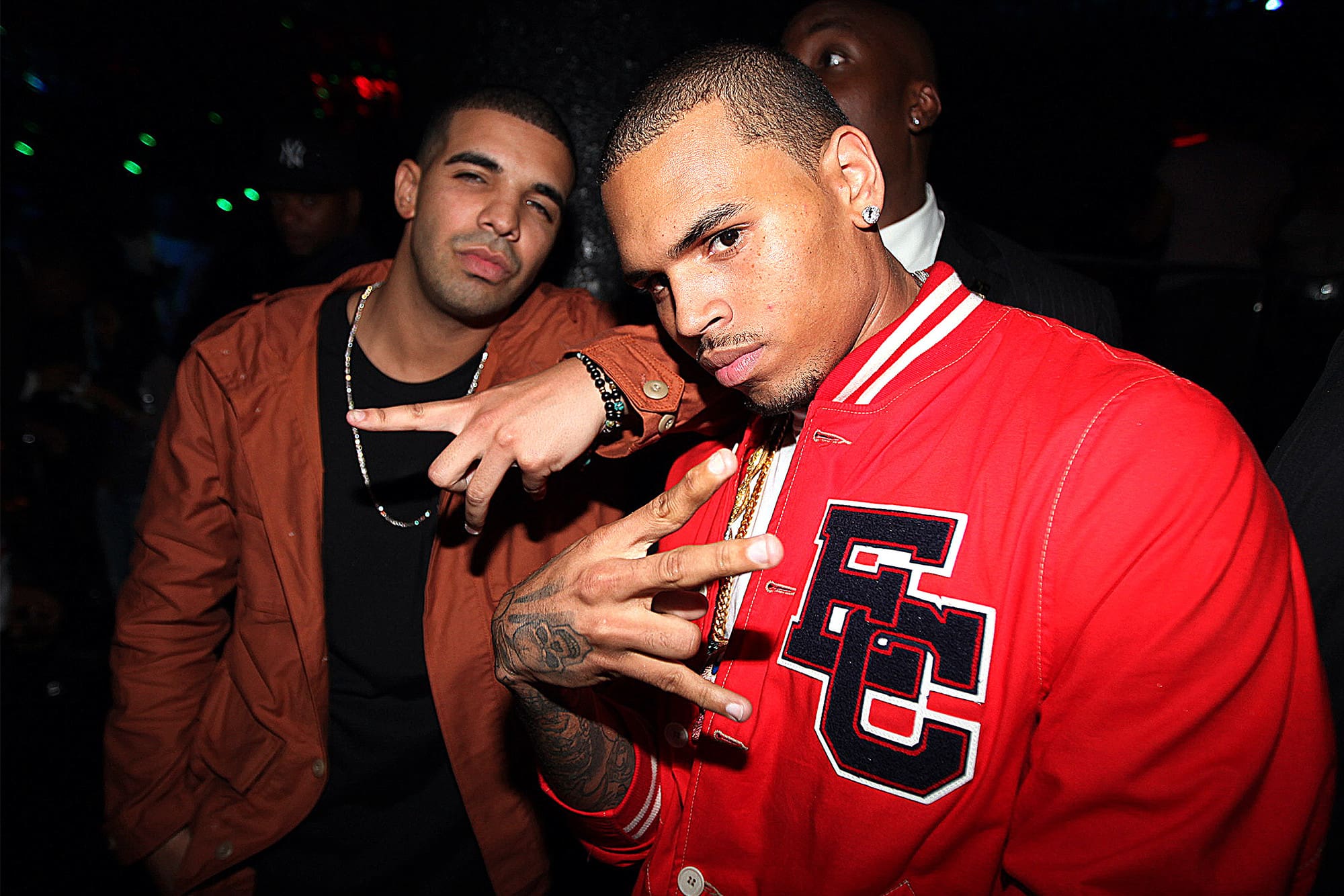 Drake Has Chris Brown’s Back Following The Horrible Rape Accusations | Celebrity Insider2000 x 1334