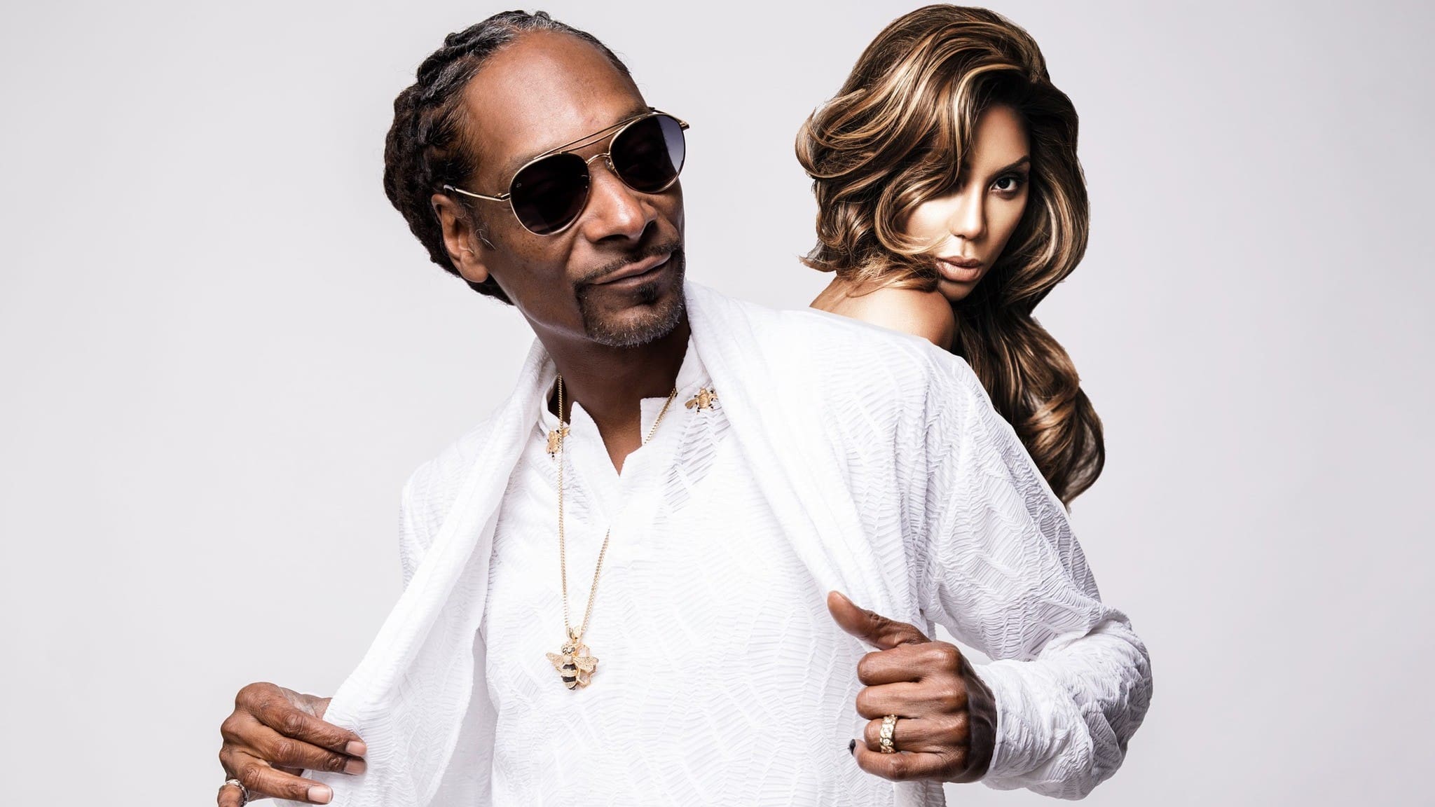 ”tamar-braxton-is-back-with-her-brother-snoop-dogg-check-out-their-funny-photo-together”