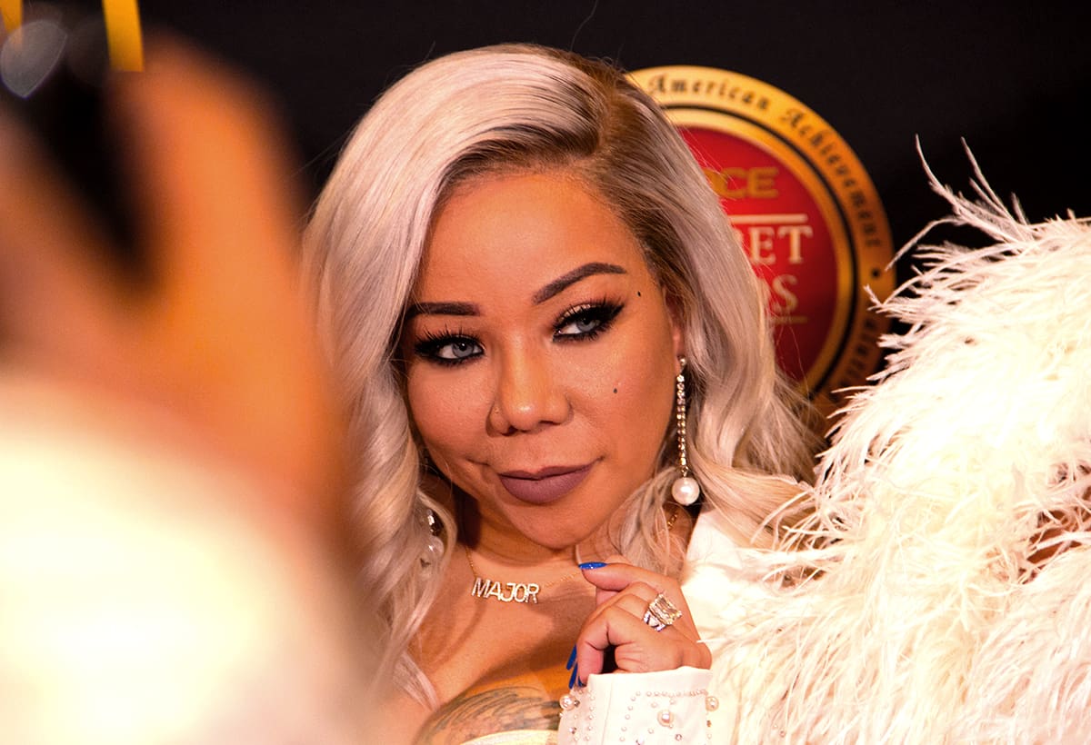 ”tiny-harris-shares-some-bedroom-music-in-her-latest-video-slaying-a-new-look-watch-it-here-fans-are-happy-to-see-her-in-good-spirits”
