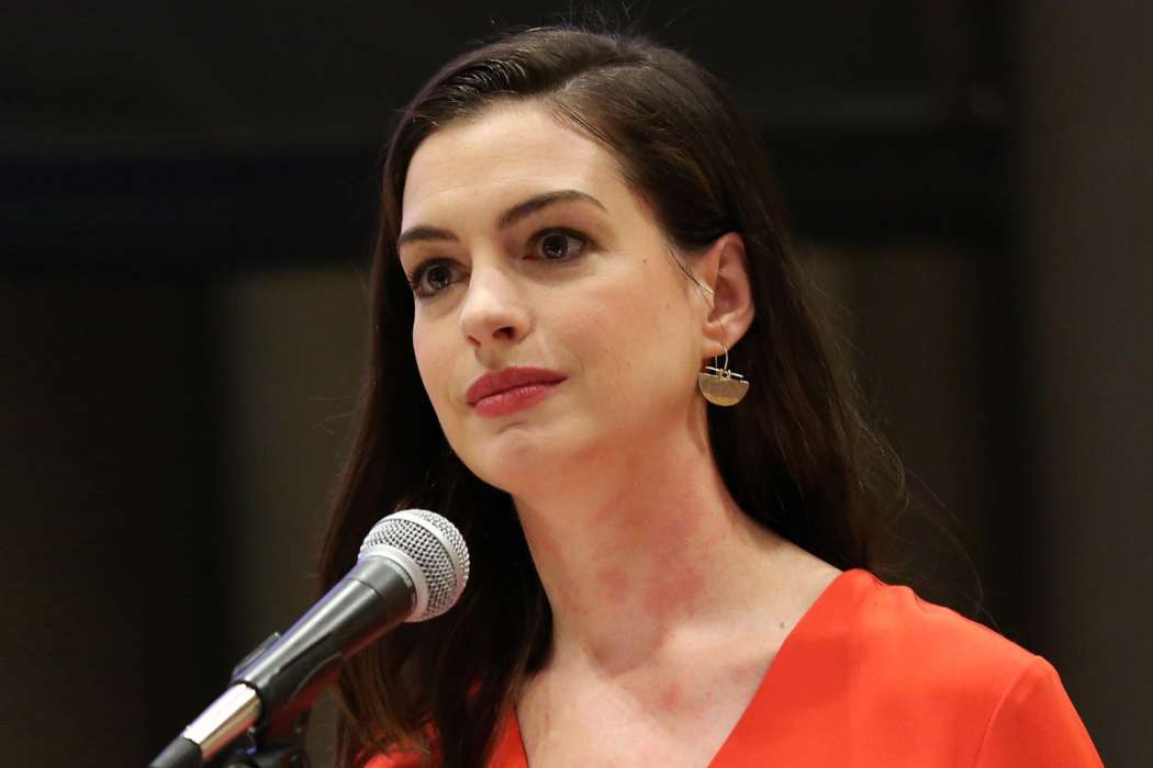 Anne Hathaway Reveals The Moment When She Stopped Being Vegan While