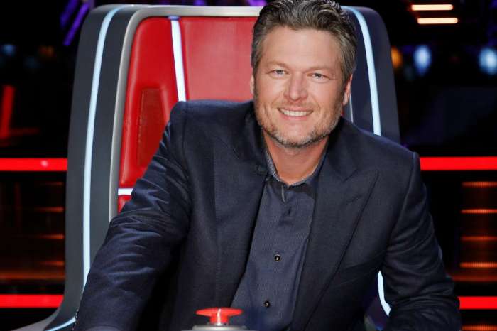 Blake Shelton Proves He Really Is A Gentleman On The Set Of 'The Voice'