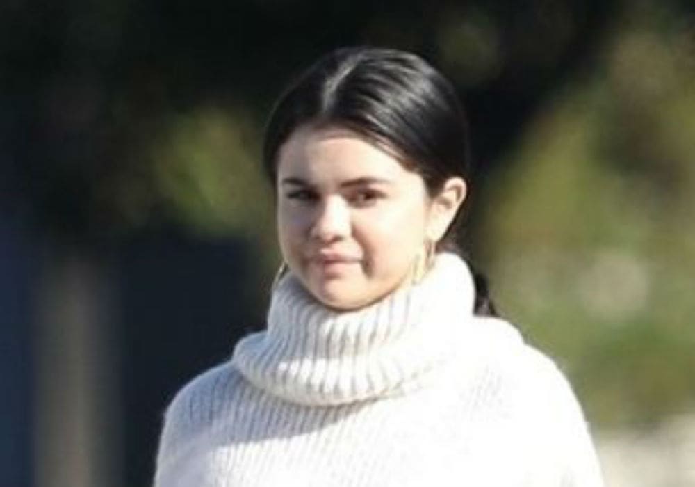 Selena Gomez Is Reportedly Hanging Out With 'Hard Core Partiers' After Most Recent Rehab Stint