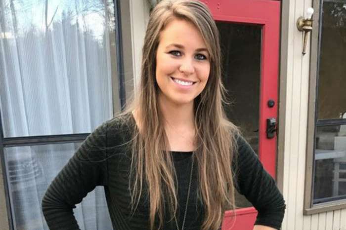 Jana Duggar Reveals She Got Flowers From A Special Someone Weeks After The Counting On Star Denied She Was Courting