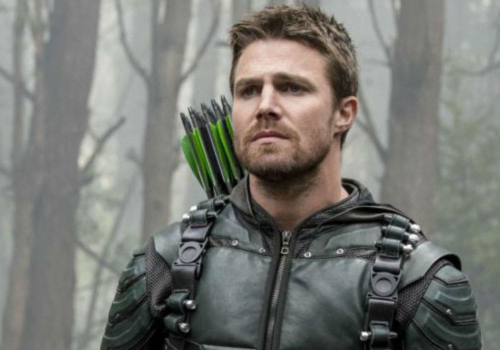 Arrow Star Stephen Amell Gets Emotional Revealing Season 8 Will Be The Last
