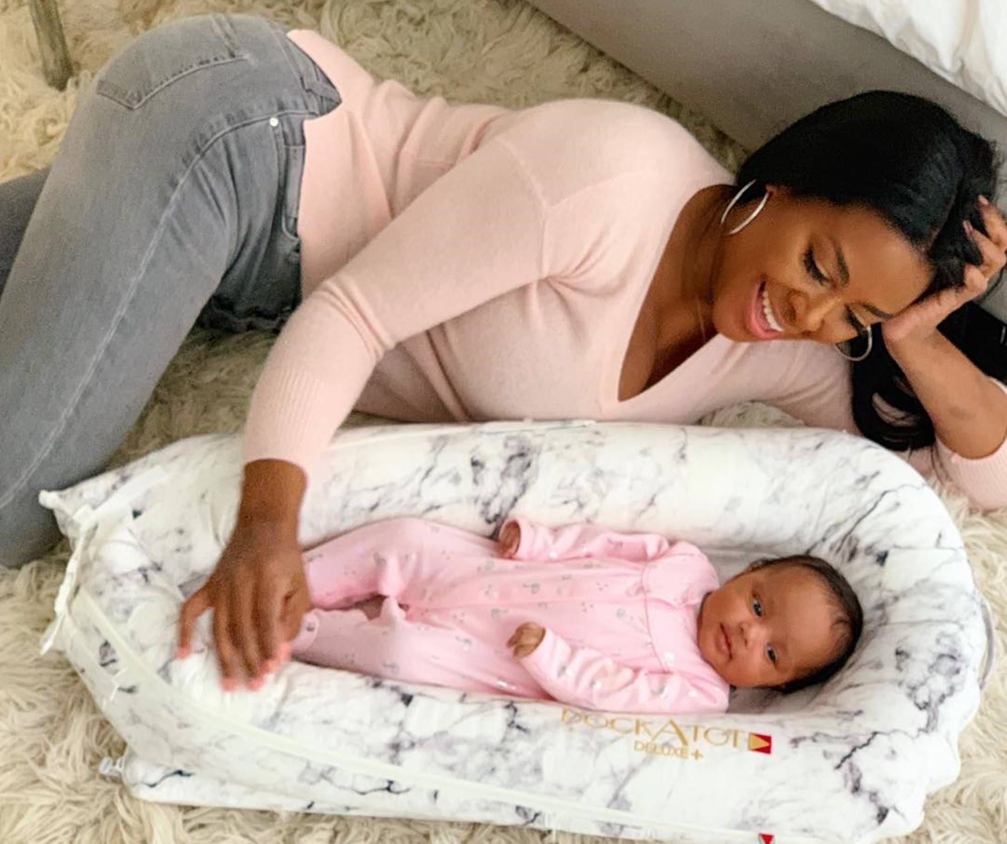 Kenya Moore Posts A Video With Marc Daly Teaching Their Daughter Brooklyn How To Swim And It's The Cutest Thing You'll See Today