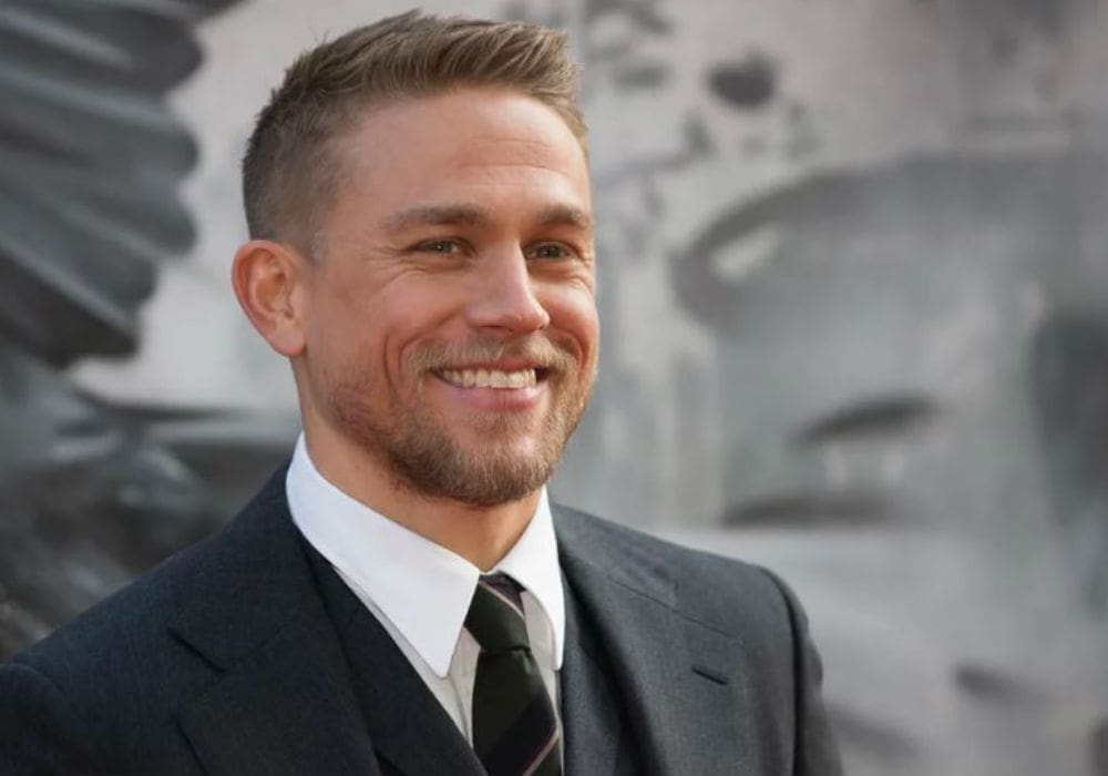 Triple Frontier Star Charlie Hunnam Has Hated Some Of His Co-Stars, But Garrett Hedlund Is Not One