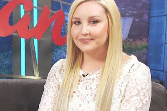 Amanda Bynes 'Working On Herself' After FIDM Graduation And Relapsing
