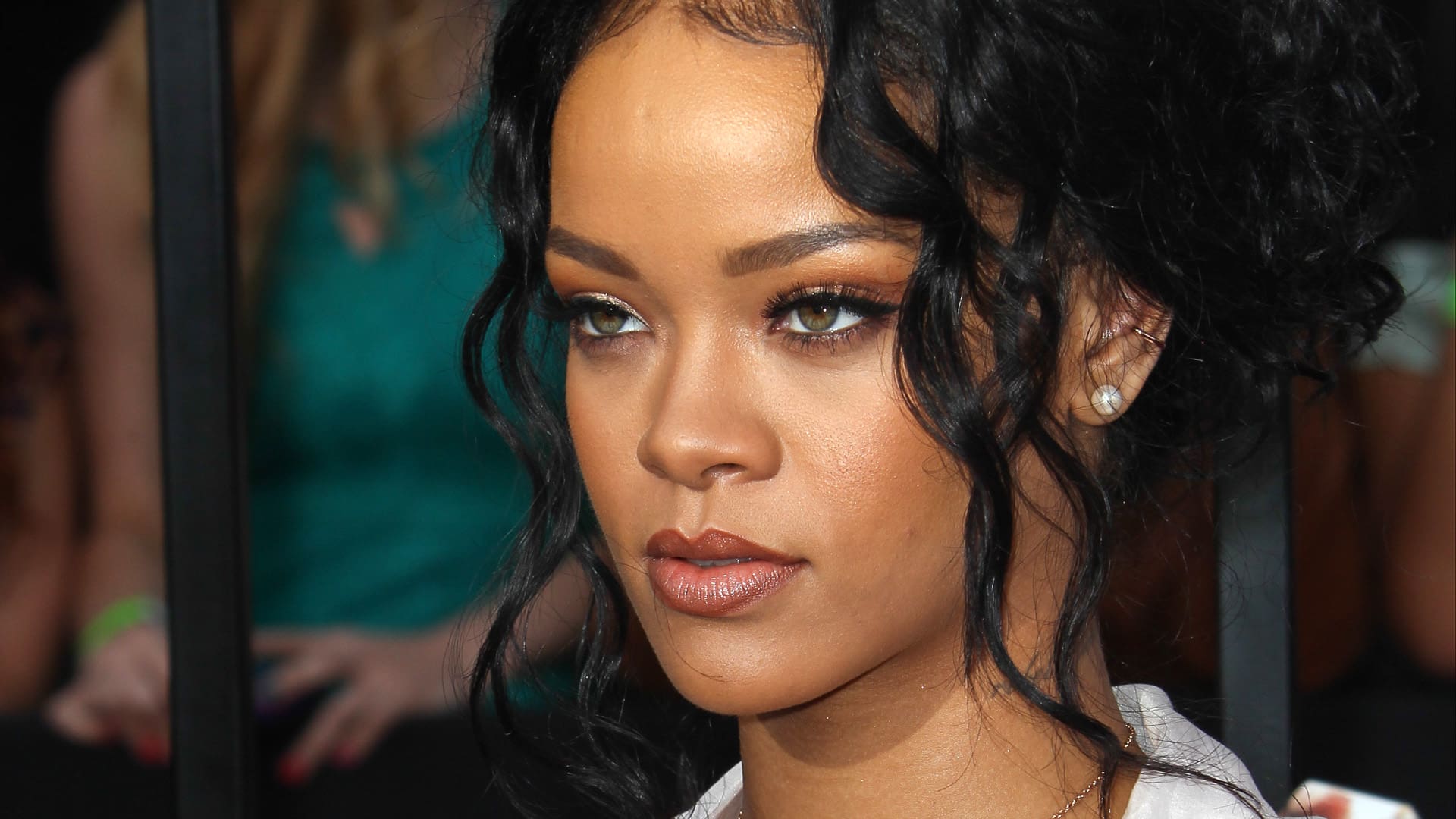 Rihanna Is Sending Her Love To Lauren London With A Video As Tribute To Her Relationship With Nipsey Hussle