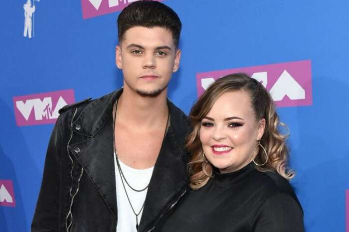 'Teen Mom' Catelynn Lowell Suffering From Postpartum Depression After Welcoming Baby No 3?