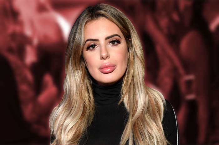 Brielle Biermann's Huge Lips Slammed For Looking Like She Had 'An Allergic Reaction' After Posting New Pic!