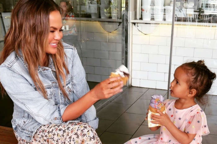 Chrissy Teigen And Daughter Luna Negotiate Candy In The Cutest Court Videos Ever