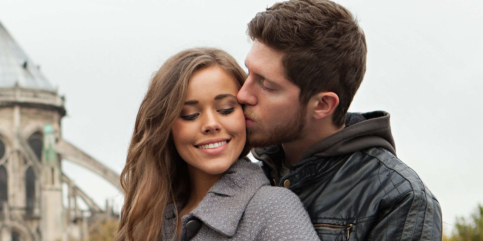Jessa Duggar Gives Birth On Her Couch And Gets Rushed To The Hospital After ...