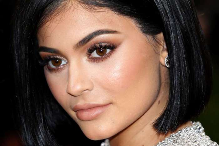 KUWK: Kylie Jenner Fans Certain She's Expecting After Khloe Kardashian Posts Video In Which Someone Says 'I'm Pregnant'