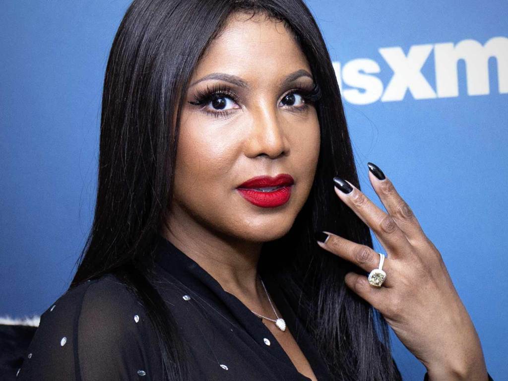 ”toni-braxton-supports-the-lupus-la-new-awareness-campaign-watch-the-video”