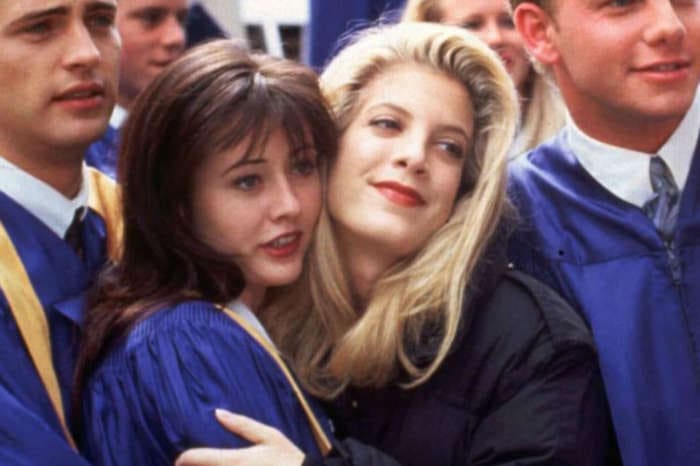Tori Spelling Sets The Record Straight On Feud With Beverly Hills 90210 Costar Shannen Doherty