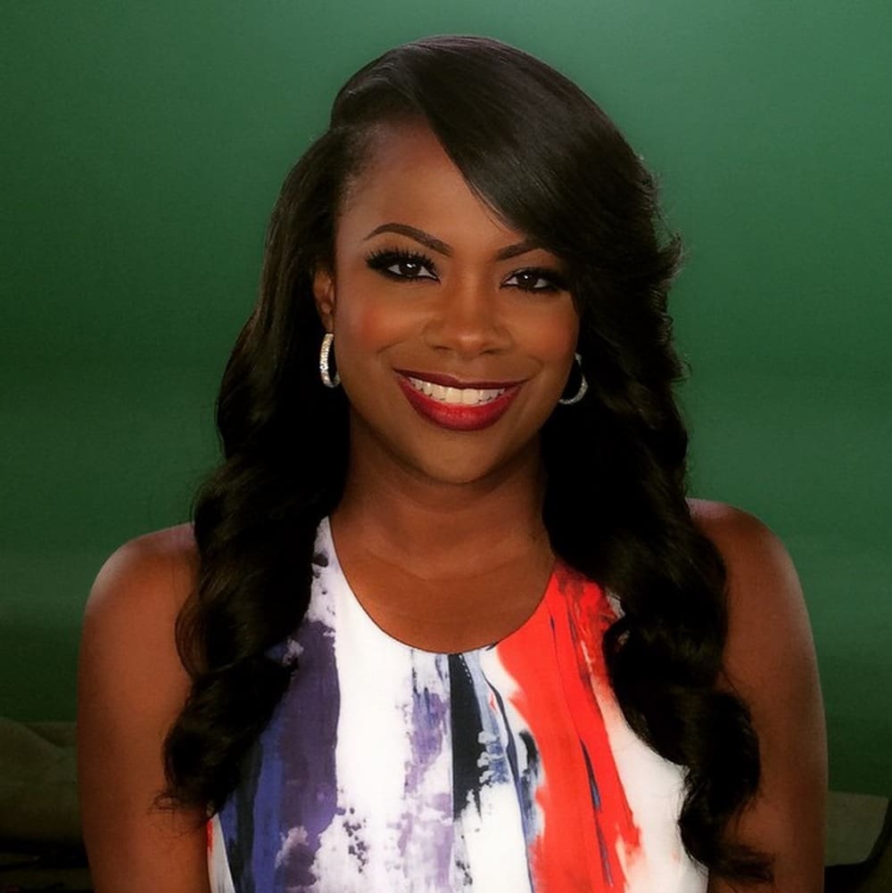 Kandi Burruss' Fans Freak Out After She Shares A Photo Of Herself In A Wheelchair