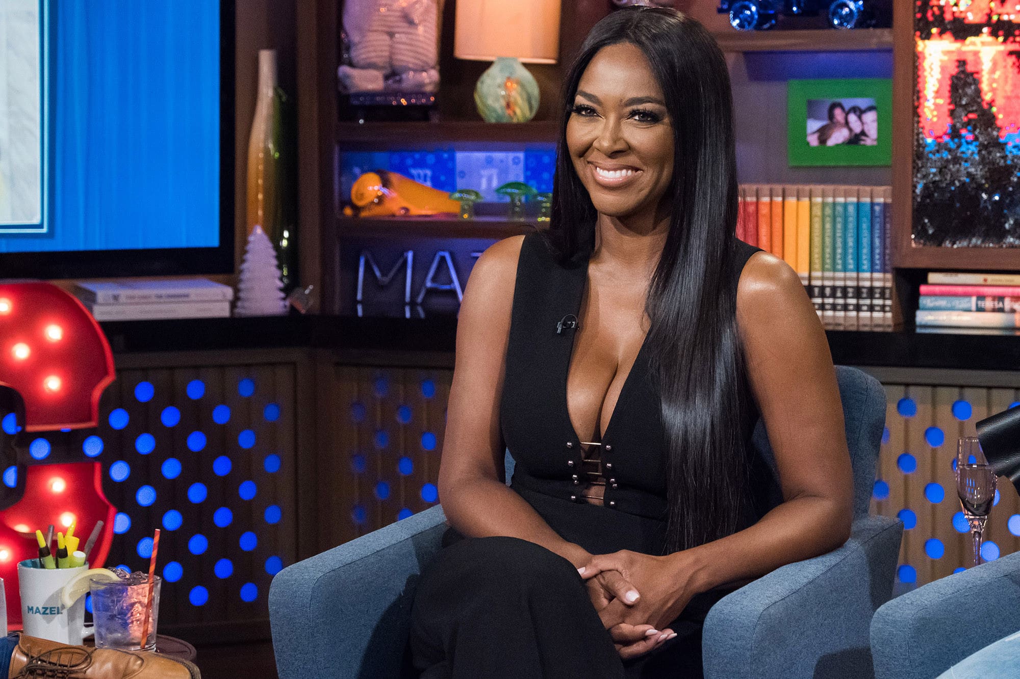 Kenya Moore Is Officially Back On The RHOA Series, And Bravo TV Confirms - Check Out A Photo Featuring Kenya And Her Peach