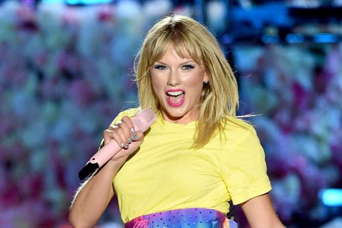 Taylor Swift To Be The First To Receive The Icon Award At Teen Choice Awards!