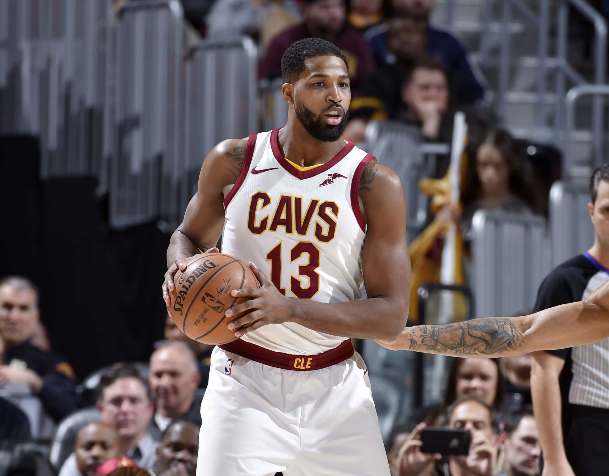 Tristan Thompson Is Here With The Summer Time Flex - See The Pic That Has Lady Fans Saying They Understand Why Jordyn Woods Did Not Resist His Kiss