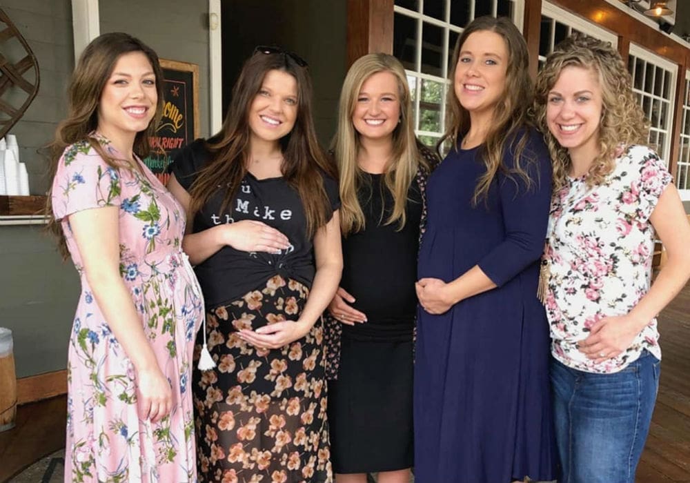 All Of The Pregnant Counting On Stars Got Together To Break The Internet