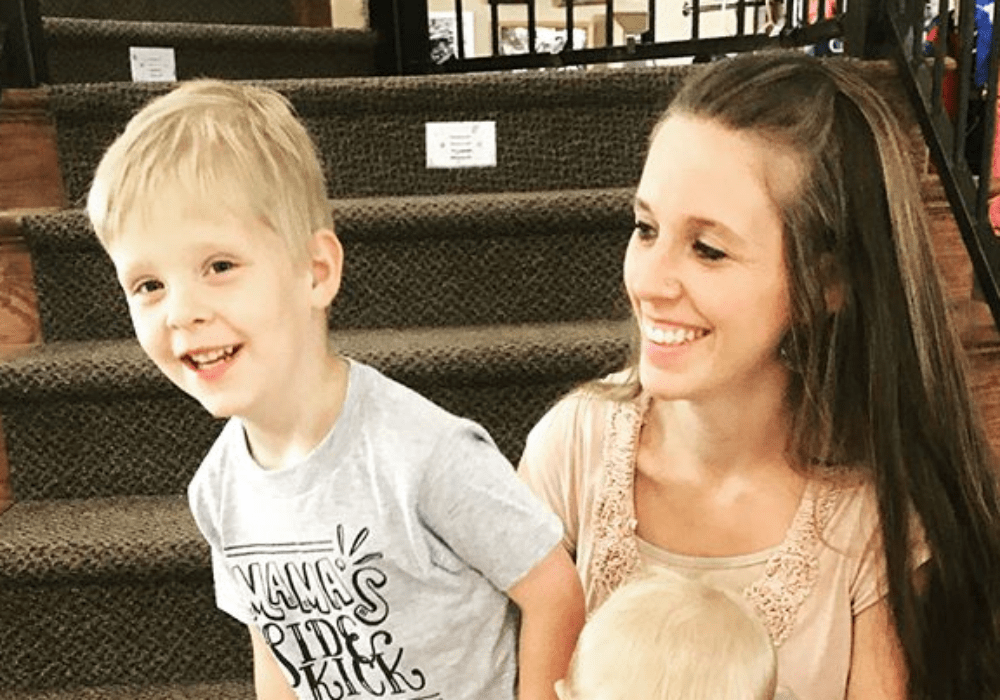 Counting On Fans Slam Jill Duggar For Allowing 4-year-Old Israel To Wear This