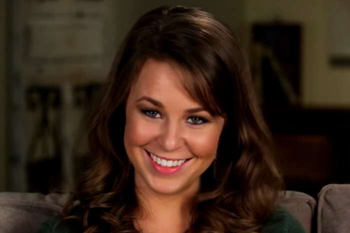 Jana Duggar Seemingly Photoshops Modest Skirts Onto Girls In Her Pic And People Are Outraged