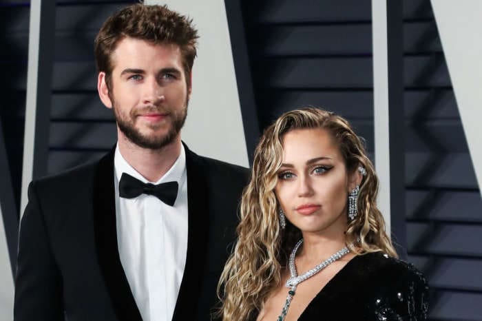 Miley Cyrus Is Not Happy And Cannot Let Liam Hemsworth Go Despite Dating Kaitlynn Carter