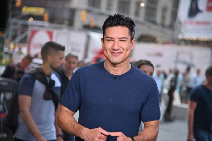Mario Lopez Gets Some Support After Speaking Out Against Letting Young Children Choose Genders