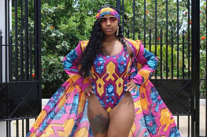 Toya Wright And Reginae Carter Post Spectacular Pictures From St. Barts -- Ex-Wife And Daughter Of Lil Wayne Show Off Natural Bodies In Alluring Bathing Suits