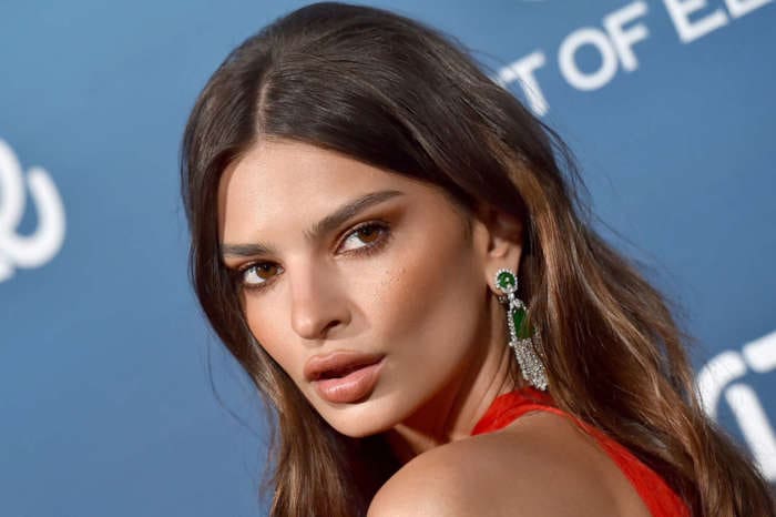 Emily Ratajkowski Pregnant? - Fans Are Convinced After She Posts THIS!