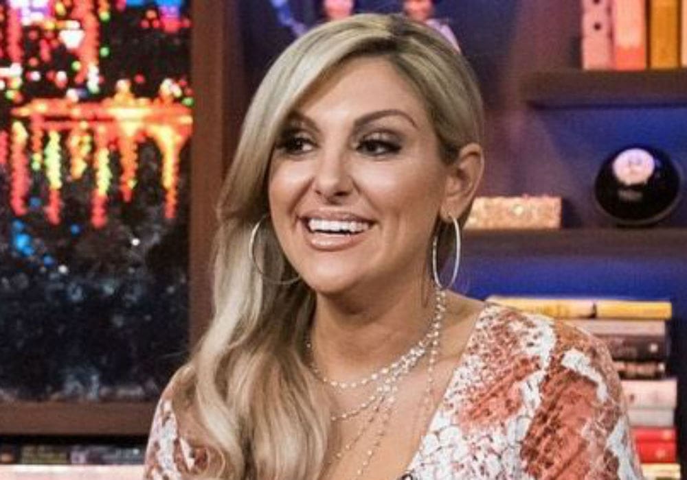 Gina Kirschenheiter Posts First Pics Of Her New Man And RHOC Fans Are Losing Their Minds
