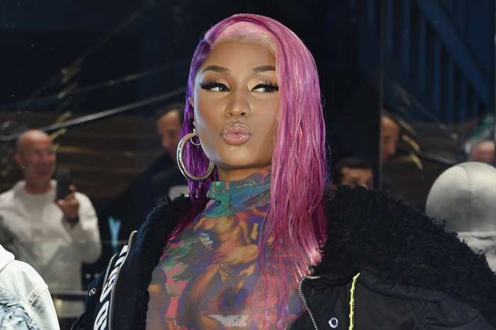 Nicki Minaj Mocked For Weak Twerking Skills, Fans Defend Her