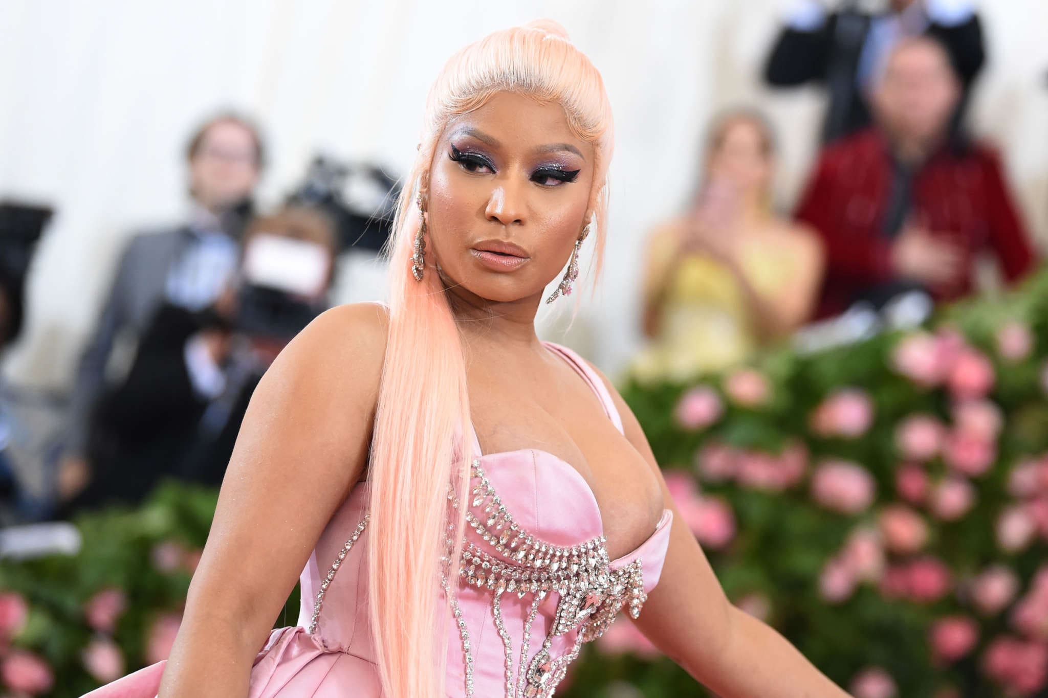 Nicki Minaj Apologizes To Fans Following Her Tweet In Which She Announced Her Retirement