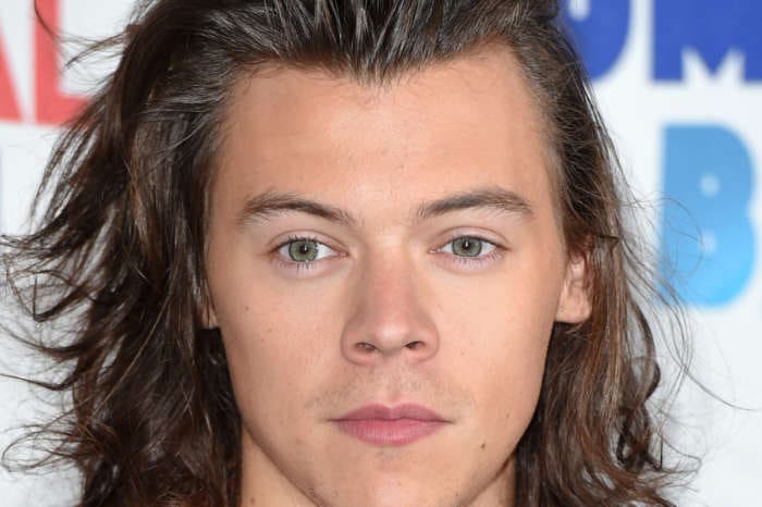 Harry Styles Chops Off His Long Hair And People Are Freaking Out - Check Out The Mixed Reactions!