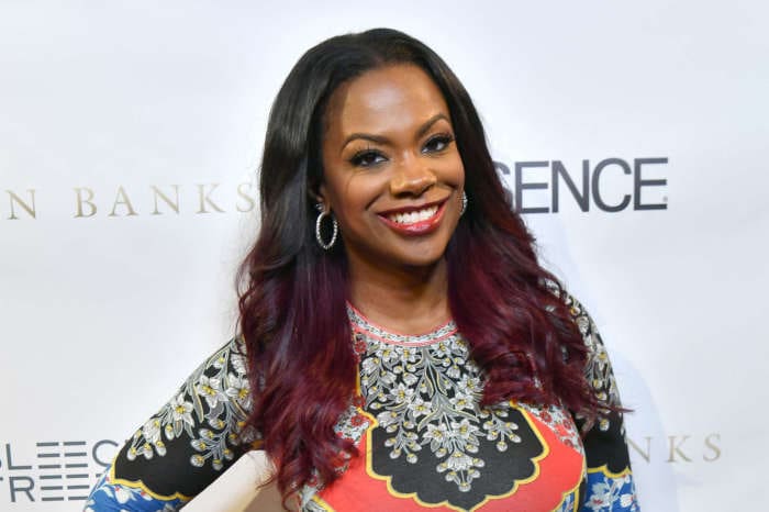 Kandi Burruss Looks Electric On Stage During The Dungeon Show
