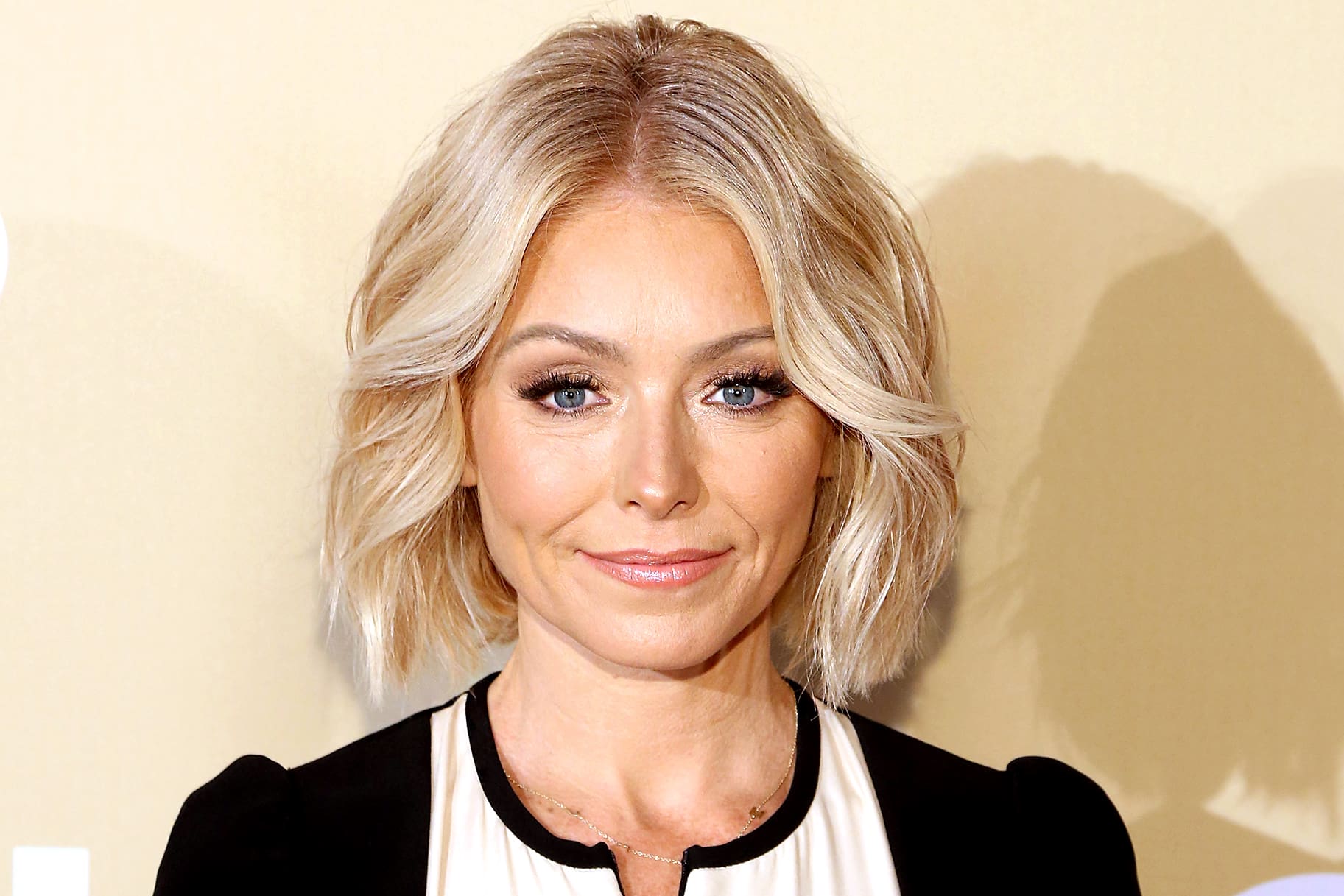 9. Kelly Ripa's Blue Hair Color: Celebrity Reactions - wide 3