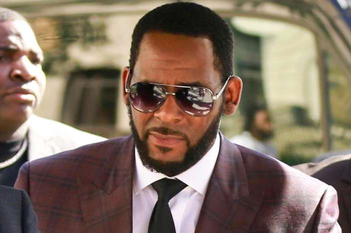 R. Kelly Has Found One Defender -- Mysterious Jail Inmate Writes This Surprising Letter Explaining The Danger The R&B Star Is Facing Behind Bars