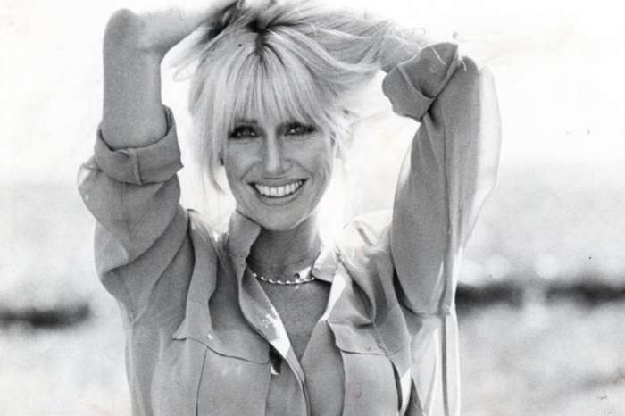 Suzanne Somers Strips Down In New Selfie For Her 73rd Birthday