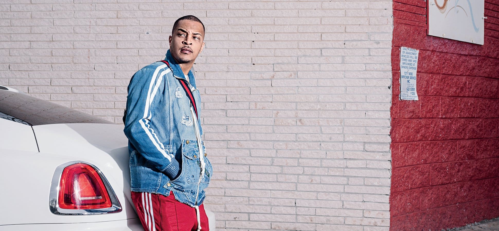 T.I. Shared Photos From The Legendary Apollo Night And Fans Praise His Elegant Look