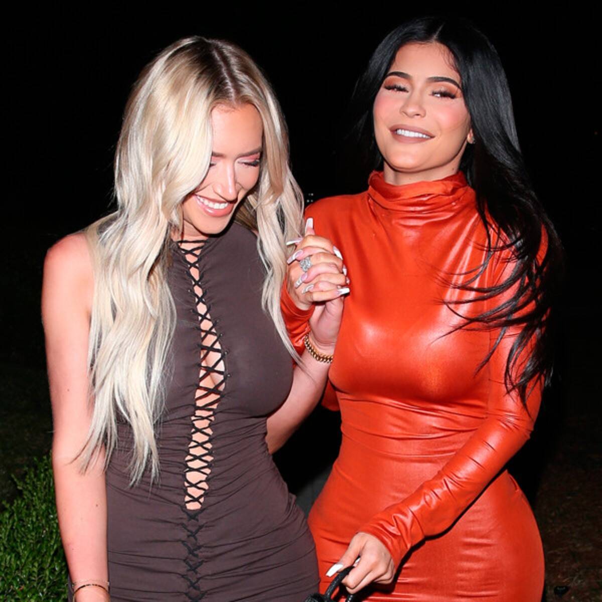 Kylie Jenner And Her BFF Stassie Re-Enacted Madonna Britney Spears And Madonna's Famous VMA Kiss