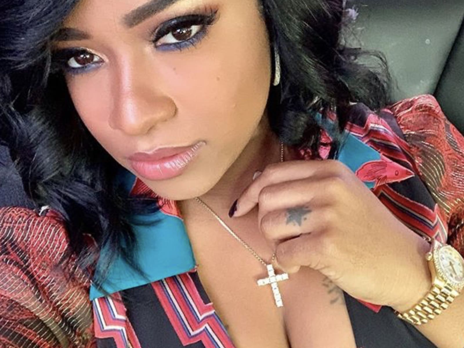 Toya Wright Gives Her Fans A Closer Look At Her Engagement Ring - See The Clips!