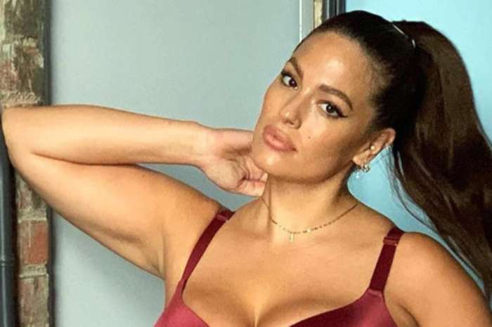 Ashley Graham Opens Up About Accepting Her New Pregnant Body And Dealing With Stretch Marks