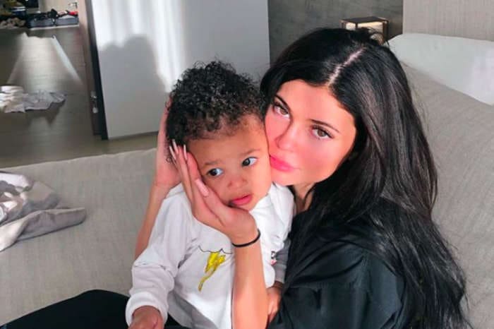 KUWK: Kylie Jenner Uses Spider Filter On Stormi But She's Cutely Unfazed!