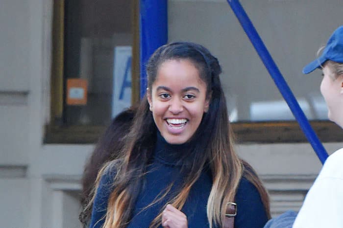 Malia Obama Pictured Handing Out Meals On Thanksgiving And She Looks Stunning While Giving Back!!