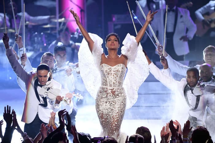 Toni Braxton's Fans Are Beyond Impressed Following Her AMAs Performance