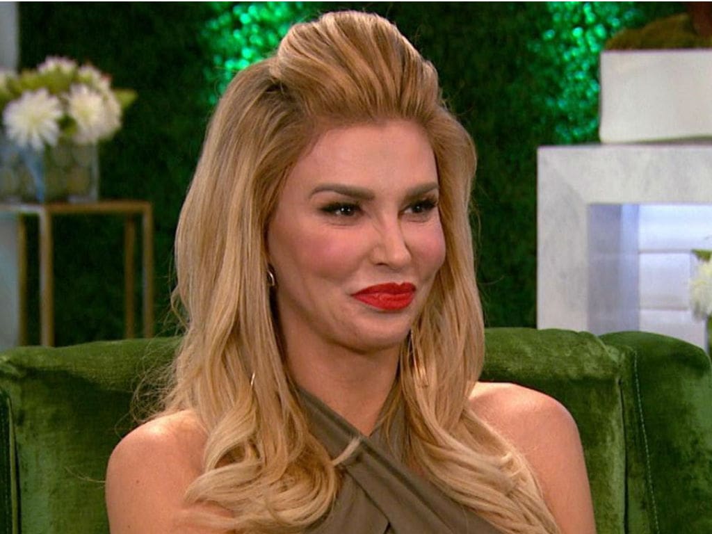 Brandi Glanville Claims She Was Drugged In Series Of Bizarre Tweets Celebrity Insider 
