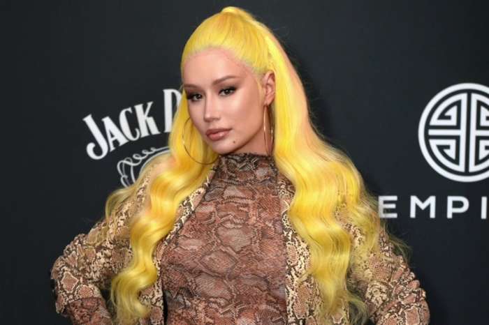 Iggy Azalea Looks Stunning In Barely-There Bathing Suit Photo Leaving Fans Confused About This Rumor