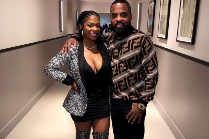 Kandi Burruss Has Fans Confused With Photo Of Beautiful Daughters Kaela Tucker And Riley Burrus Twinning While Holding Baby Blaze