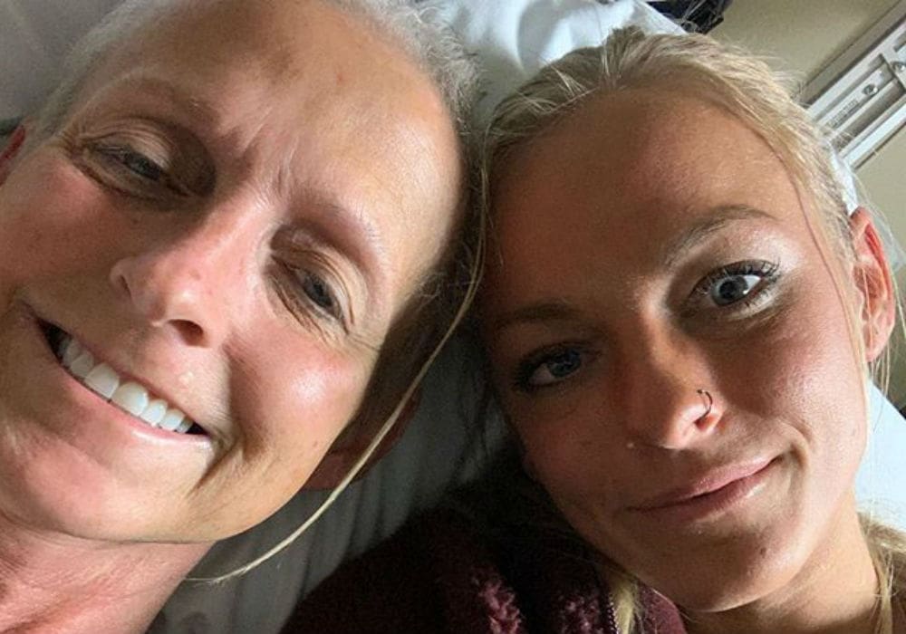 Teen Mom - Mackenzie McKee's Mom Loses Her Battle With Cancer